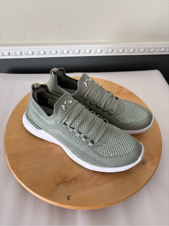 APL Shoes - APL Women's Knit Techloom Breeze Athletic Sneakers in Sage Green Size 10